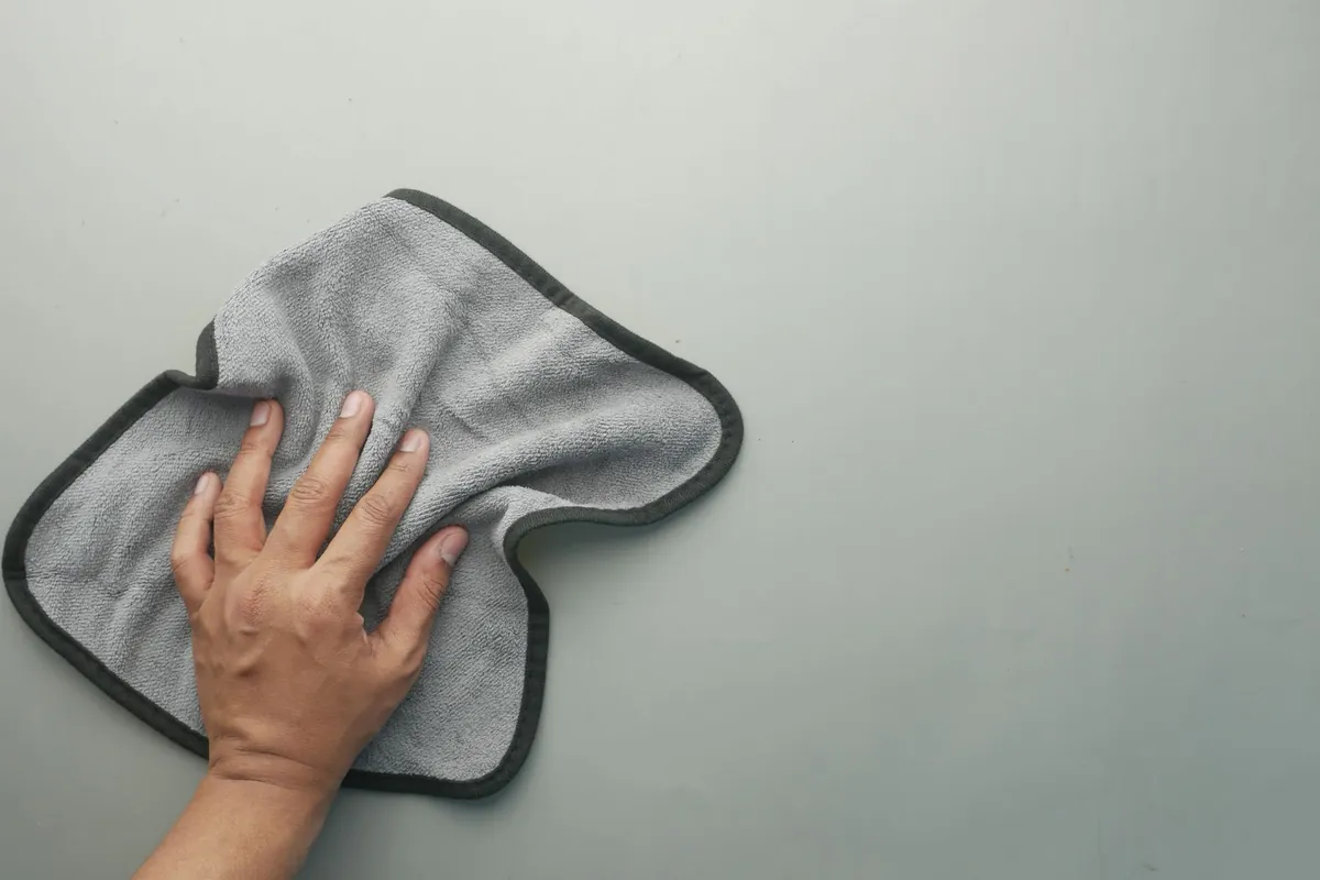 How to Clean an LED Face Mask and Keep It in Good Shape